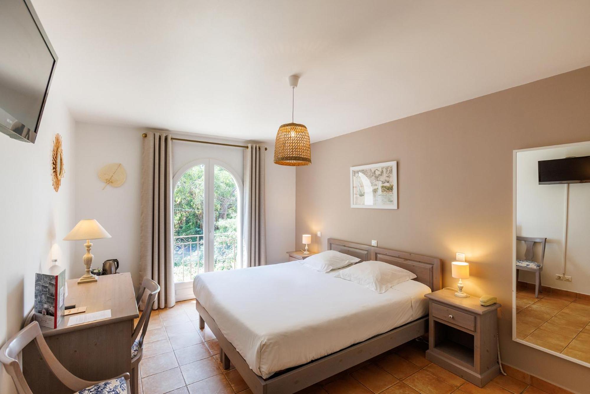 Sainte Anne Hotel